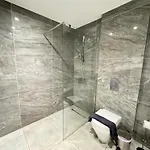 Апартаменты Wealthystays Duplex In The Heart Of Никосия