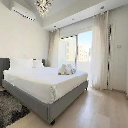 Wealthystays Duplex In The Heart Of Apartament *