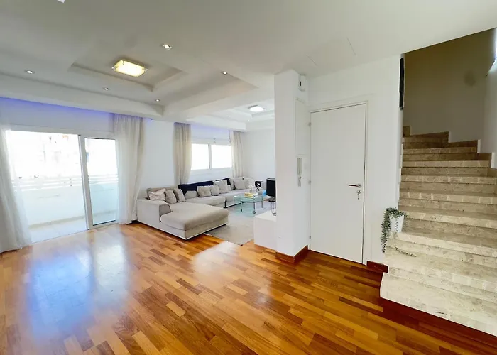 Wealthystays Duplex In The Heart Of Apartmán